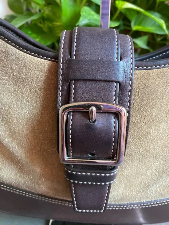 Vintage Coach Hampton Hobo Bag, Camel Suede, Brown Leather Trim, Style 7589 - Picture 6 of 16